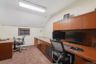 113 Buena Vista Dr, White Plains, NY 10603 - Photo 37