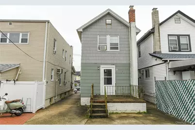 85-11 Sutter Avenue, Ozone Park, NY 11417 - Photo 7