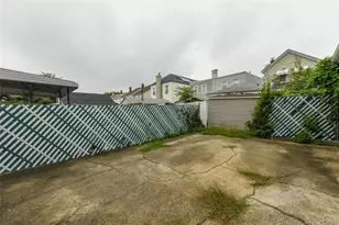 85-11 Sutter Ave, Ozone Park, NY 11417 - Photo 5