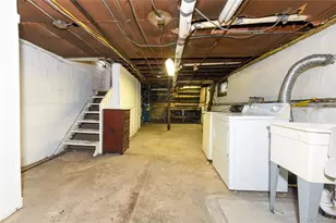 85-11 Sutter Ave, Ozone Park, NY 11417 - Photo 23