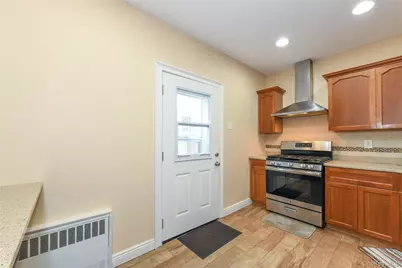 85-11 Sutter Avenue, Ozone Park, NY 11417 - Photo 17