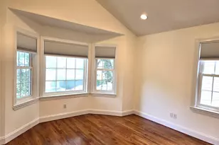 63 Dunwood Rd, Port Washington, NY 11050 - Photo 11