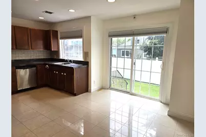 63 Dunwood Road #A, Port Washington, NY 11050 - Photo 7