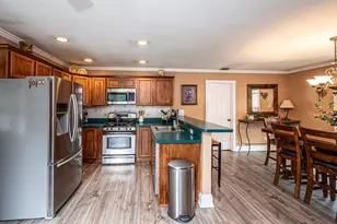 39 Creekside Dr, Middle Island, NY 11953 - Photo 21