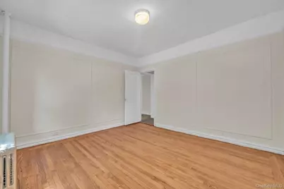 1015 Summit Avenue #1D, Bronx, NY 10452 - Photo 7