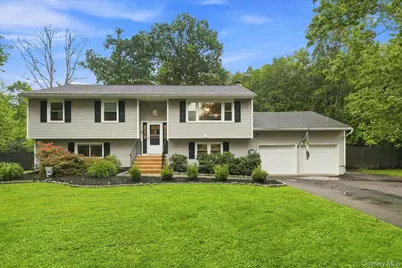 21 Dennis Road, Wappingers Falls, NY 12590 - Photo 1
