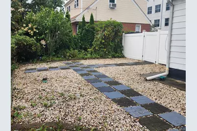 5 Konig Court, Roosevelt, NY 11575 - Photo 5