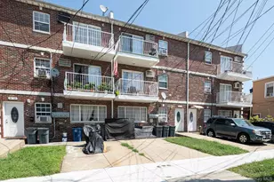 94-85 218th St, Queens Village, NY 11428 - Photo 3