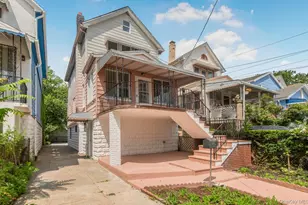 427 Taylor Ave, Bronx, NY 10473 - Photo 1