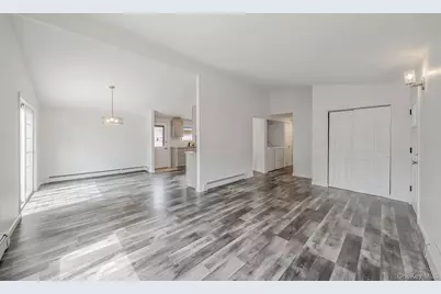 28 Ashwood Drive, Shirley, NY 11967 - Photo 5