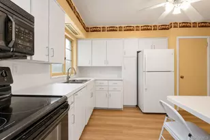 68 Bergman Dr, Hewlett, NY 11557 - Photo 7