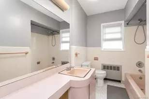 68 Bergman Dr, Hewlett, NY 11557 - Photo 9