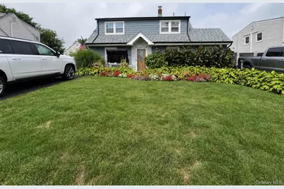 107 Azalea Road, Levittown, NY 11756 - Photo 1