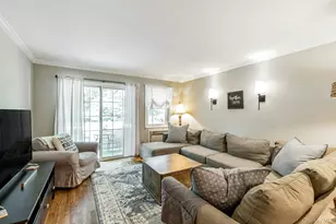 21 Glen Hollow Dr, Holtsville, NY 11742 - Photo 5