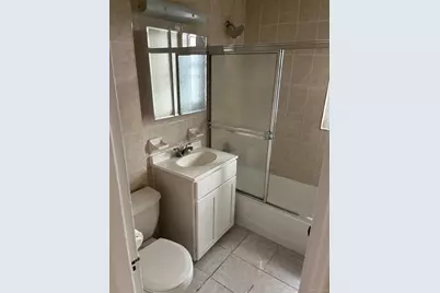 14014 Jewel Avenue, Flushing, NY 11367 - Photo 5