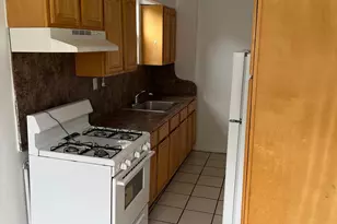 140-14 Jewel Ave, Flushing, NY 11367 - Photo 3