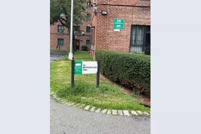 20 Metropolitan Oval #5E, Bronx, NY 10462 - Photo 1