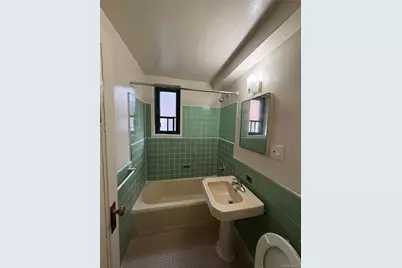 20 Metropolitan Oval #5E, Bronx, NY 10462 - Photo 5