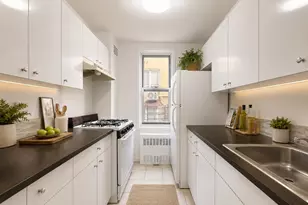 34-25 150th Pl, Flushing, NY 11354 - Photo 7