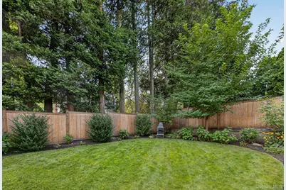 14 S Longfellow Street, Hartsdale, NY 10530 - Photo 5