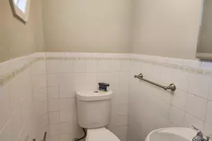 12 Roosevelt Dr, West Haverstraw, NY 10993 - Photo 15