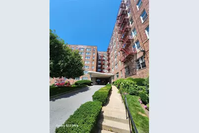 333 Bronx River Road #324, Yonkers, NY 10704 - Photo 1