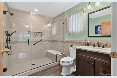 154 Park Lane, Massapequa, NY 11758 - Photo 19