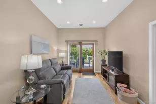 154 Park Ln, Massapequa, NY 11758 - Photo 11