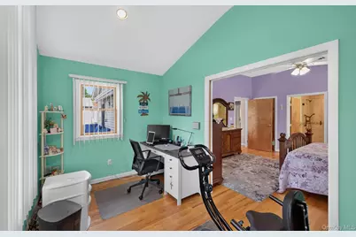 154 Park Lane, Massapequa, NY 11758 - Photo 17