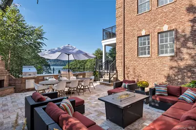 3061 Scenic Place, Bronx, NY 10463 - Photo 25