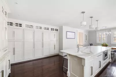 3061 Scenic Place, Bronx, NY 10463 - Photo 9