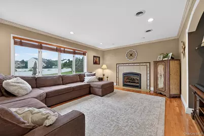 14 Lowell Drive, New City, NY 10956 - Photo 13
