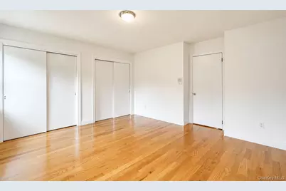 16 Fox Hunt Court, New York, NY 10301 - Photo 27