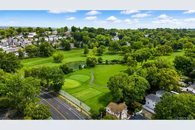 16 Fox Hunt Court, New York, NY 10301 - Photo 45