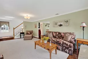 3 Elm Rd, Rocky Point, NY 11778 - Photo 9