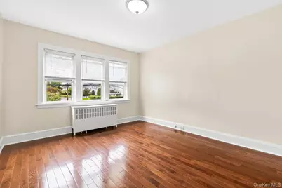 3 Merritt Avenue #2, Eastchester, NY 10709 - Photo 7