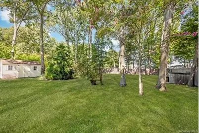 373 Nicolls Road, Deer Park, NY 11729 - Photo 23