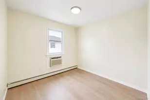 653 Sherman Ave, East Meadow, NY 11554 - Photo 11