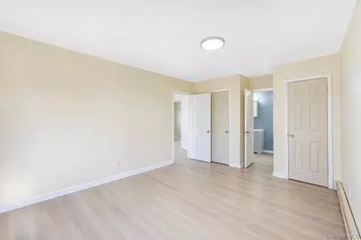 653 Sherman Avenue, East Meadow, NY 11554 - Photo 15