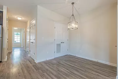 21 Robert Court Street, Amityville, NY 11701 - Photo 7