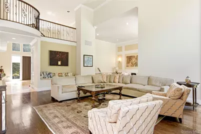 3 White Birch Road, Oyster Bay, NY 11791 - Photo 11