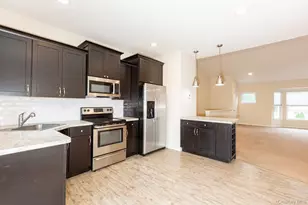 1-4 Grace Ln, Lindenhurst, NY 11757 - Photo 15