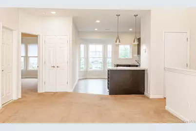 14 Grace Lane, Lindenhurst, NY 11757 - Photo 11