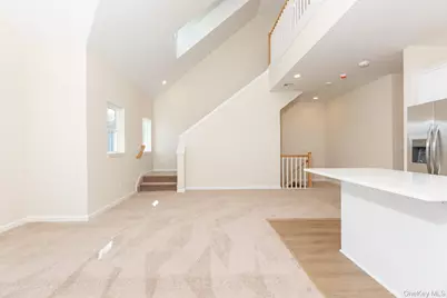 843 Lake Boulevard, Lindenhurst, NY 11757 - Photo 5