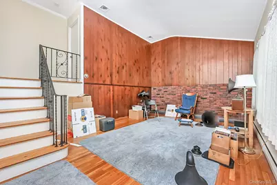 70 Prairie Lane, Lindenhurst, NY 11757 - Photo 7