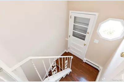 12 Hilton Court, Hicksville, NY 11801 - Photo 17