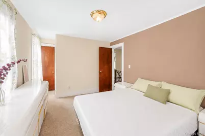 170-45 83rd Avenue, Jamaica, NY 11432 - Photo 27