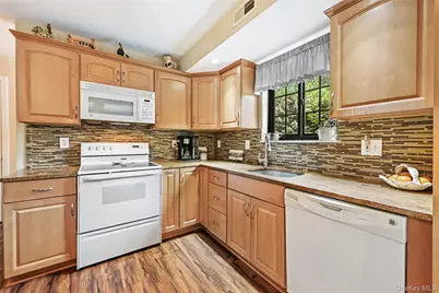 119 Stringham Road #16, Lagrangeville, NY 12540 - Photo 11