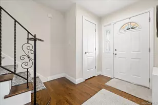 1798 Hannington Ave, Wantagh, NY 11793 - Photo 7
