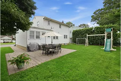 1798 Hannington Avenue, Wantagh, NY 11793 - Photo 33